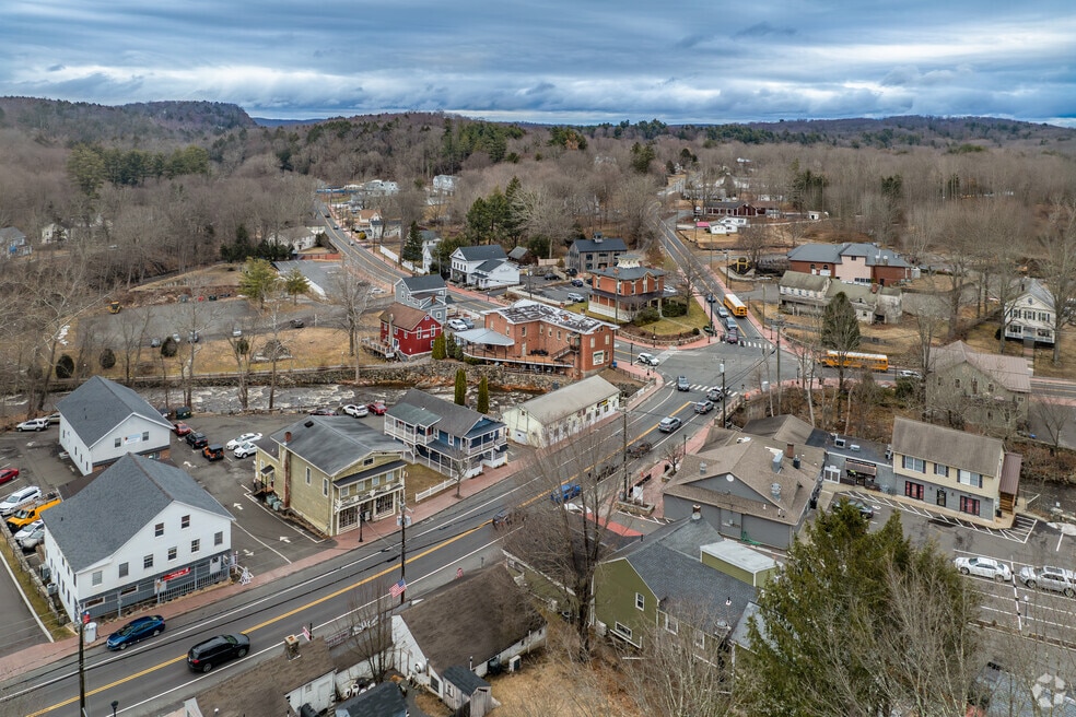 CP_SandyHook_1026530_P2_BR_v1_031425