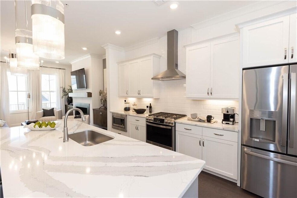 5049 Shirley Oaks Dr unit 312, Peachtree Corners, GA 30092 - photo 1