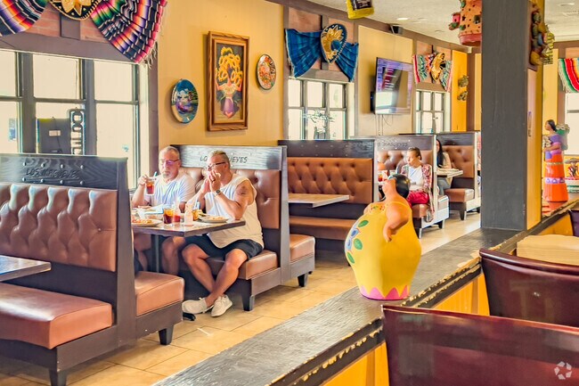 Los Magueyes Mexican Grill serves up authentic dishes in New Port Richey West.