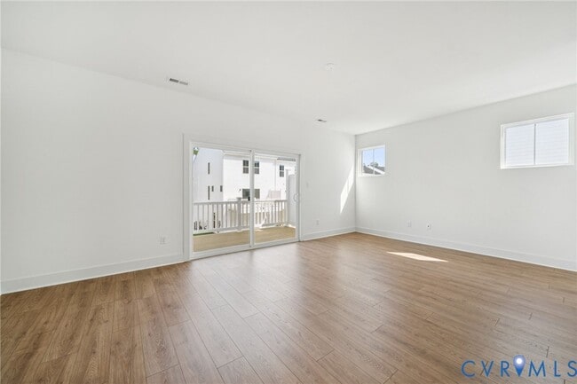 15369 Sunray Aly, Midlothian, VA 23112 - photo 3