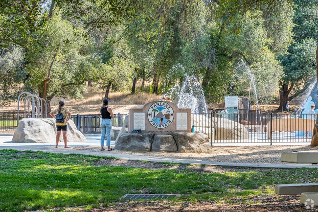 Fantasy Fountain is a great place for your kids to enjoy cooling off in Reservoir.