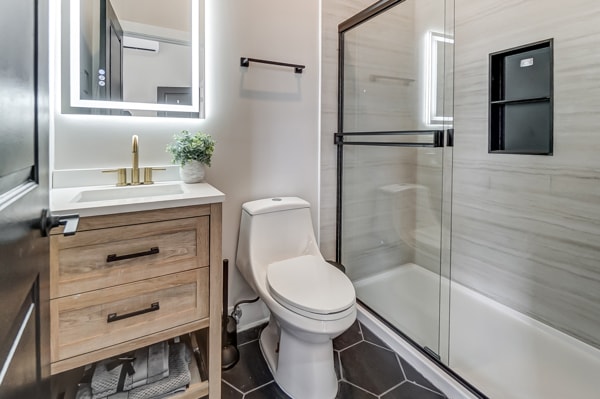 2455 W McMicken Ave, Cincinnati, OH 45214 - photo 4