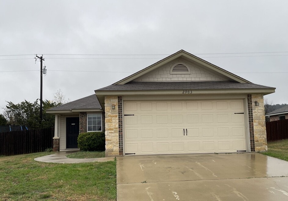 2903 Montague County Dr, Killeen, TX 76549 - photo 1