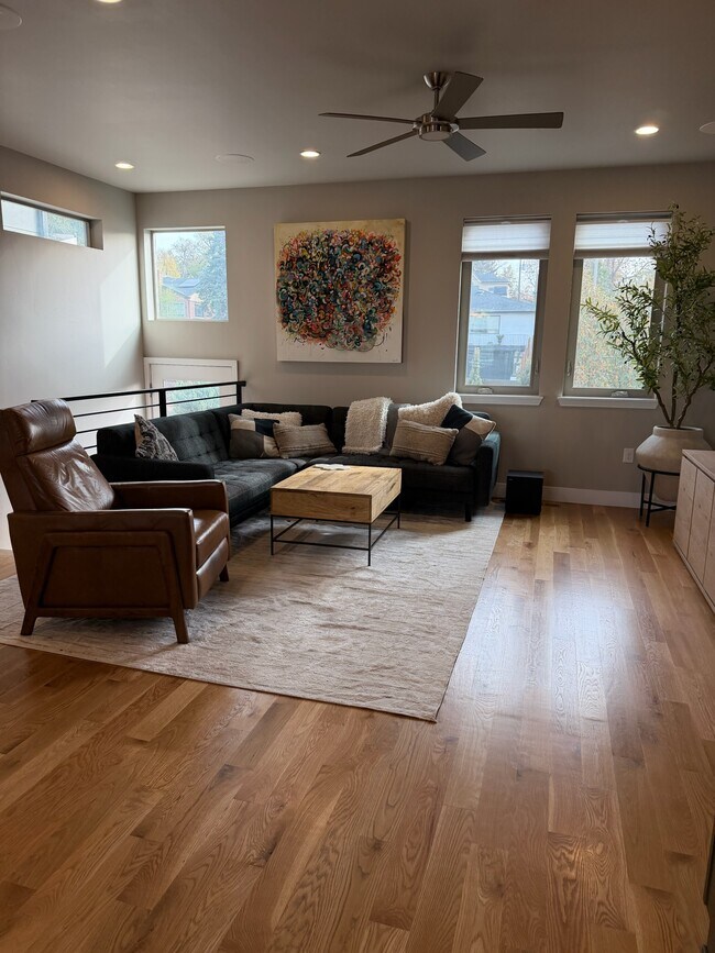 38 Harrison St, Denver, CO 80206 - photo 5