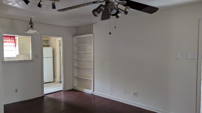 119 13th St N unit 119, 13th St North T, Texas City, TX 77590 - photo 7