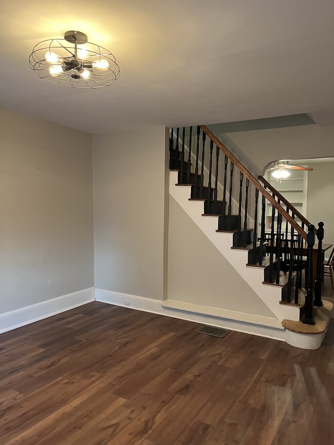 128 W Chestnut St, West Chester, PA 19380 - photo 3