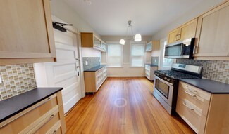 107 Oxford St Unit 3, Cambridge, MA 02138