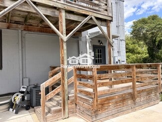 6633 NW 6th Dr, Des Moines, IA 50313