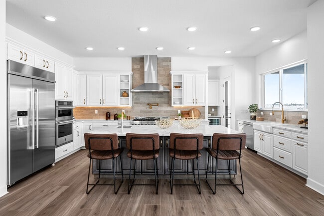 8425 Blossom Hill Photos16-web-or-mls-GAM_1783 (2).jpg