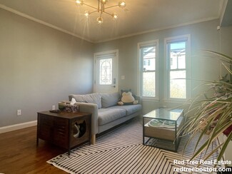 53 Myrtle St, Waltham, MA 02453