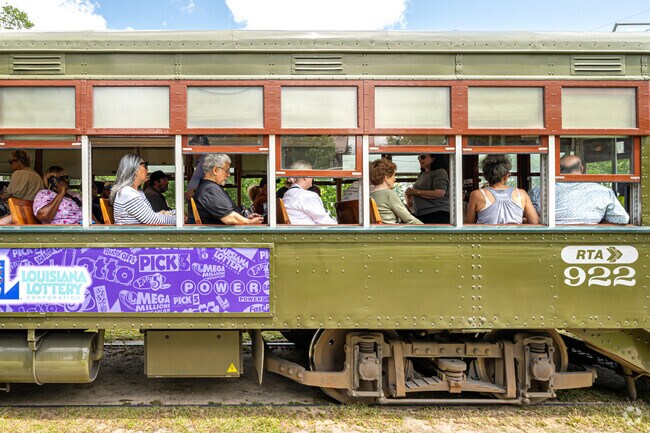 Take a relaxing ride on a St. Charles Ave streetcar trough Uptown.