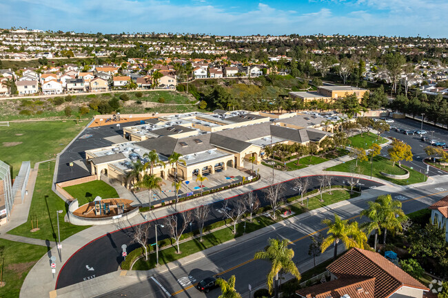Laguna Niguel Elementary School offers a well-rounded education in a nurturing setting.