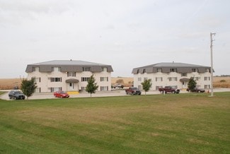 702-704 Nicc Dr, Calmar, IA 52132