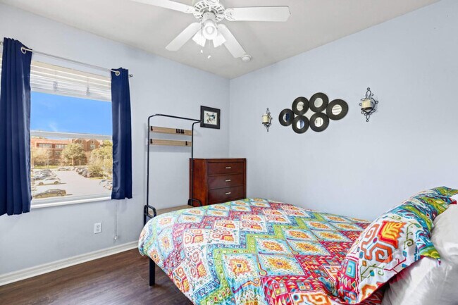 1220 SW 1st Ave unit ID1359100P, Gainesville, FL 32601 - photo 4