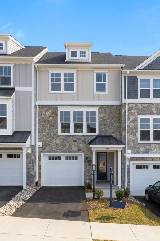 1805 Fowler St Unit 36129657, Charlottesville, VA 22901