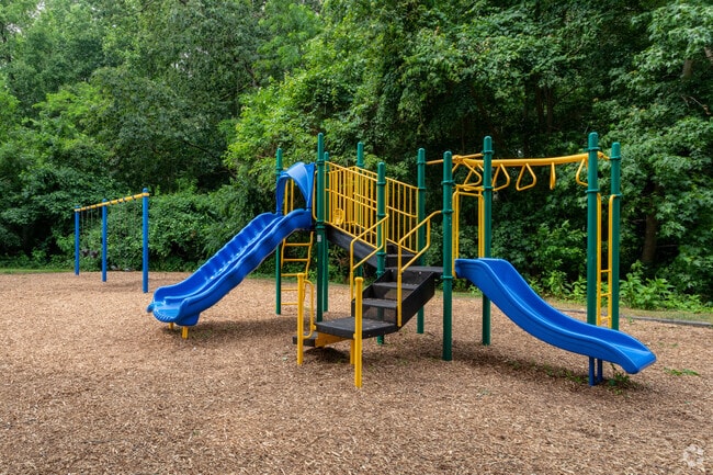 Woodmill Apartment Homes - 1300 S Farmview Dr, Dover, DE- Homes.com