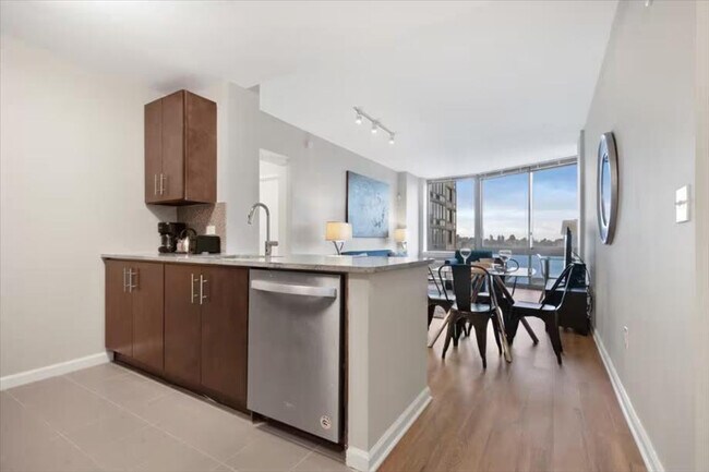 48 Washington Blvd unit ID1045465P, Jersey City, NJ 07310 - photo 5