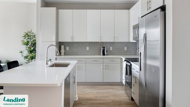 4902 Cosmos Cir unit 407, Wimauma, FL 33598 - photo 5