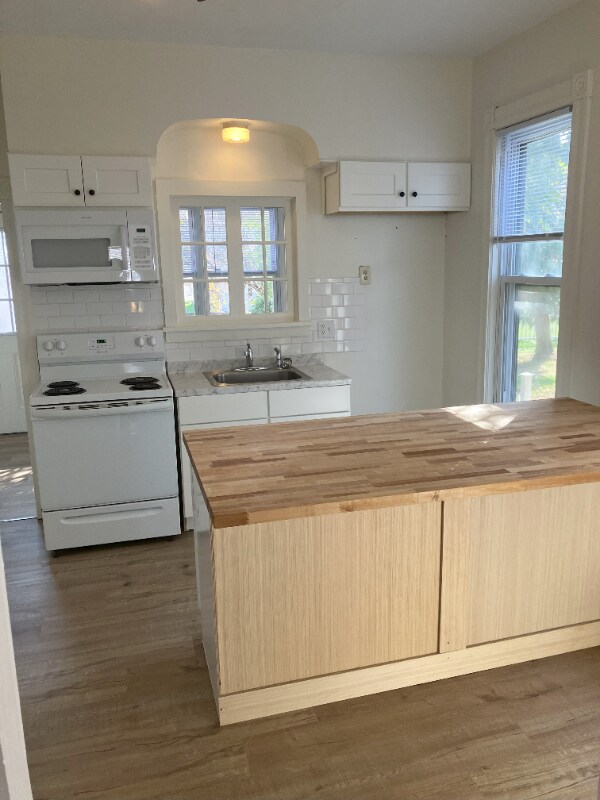 225233-233 Main St unit 225, Benton, PA 17814 - photo 4