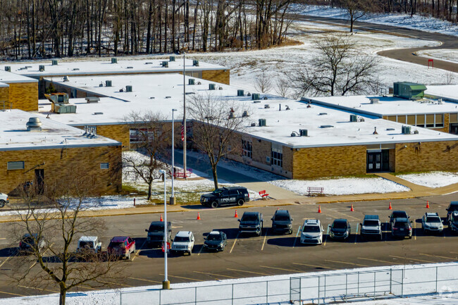 Hyatt Elementary School regularly hosts a Linden Police liason officer.