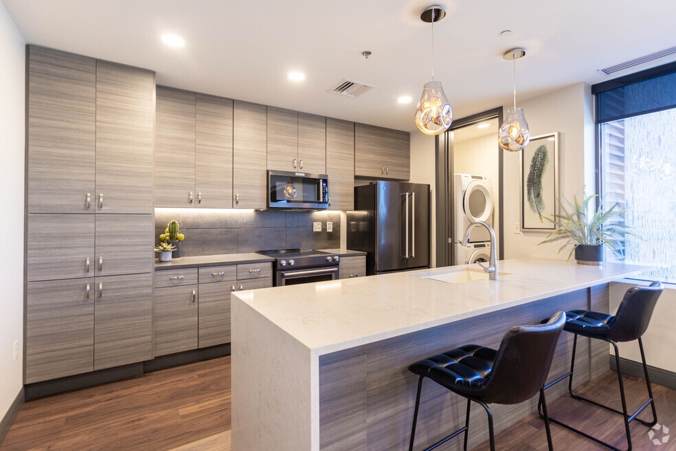 Residence at 600, Amarillo, TX 79101 - photo 1