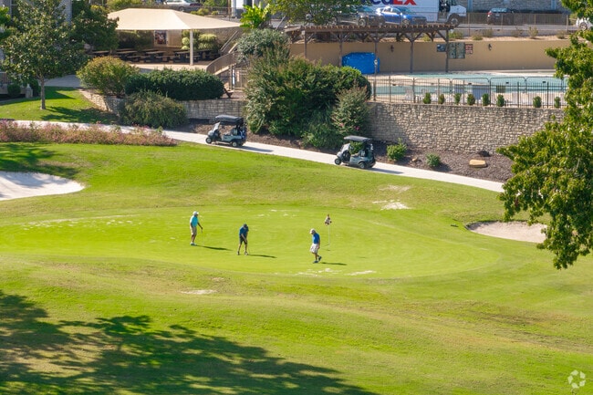 The Pointe golf course offers scenic fairways.