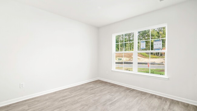 105 Greenbrier Way unit 38607987, Stoneville, NC 27048 - photo 2