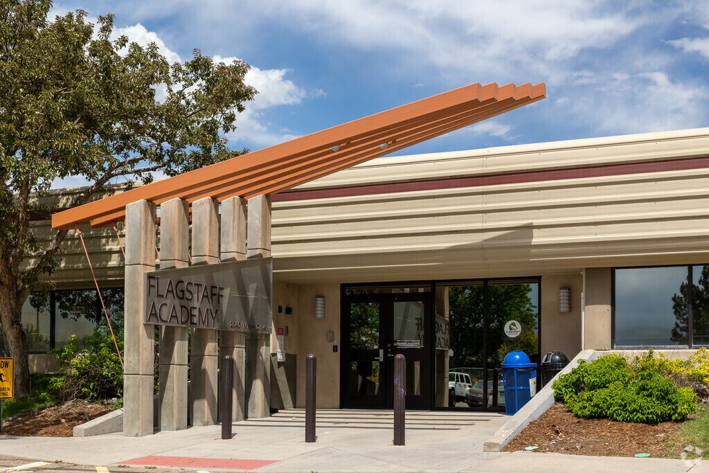 Engage in a nurturing and creative environment at Desiderata School.