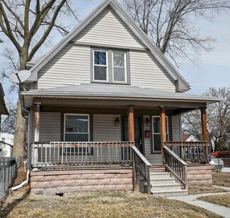1130 Pinewood Ave, Toledo, OH 43607