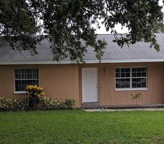 3320 Barnsdale Dr Unit B, Largo, FL 33771