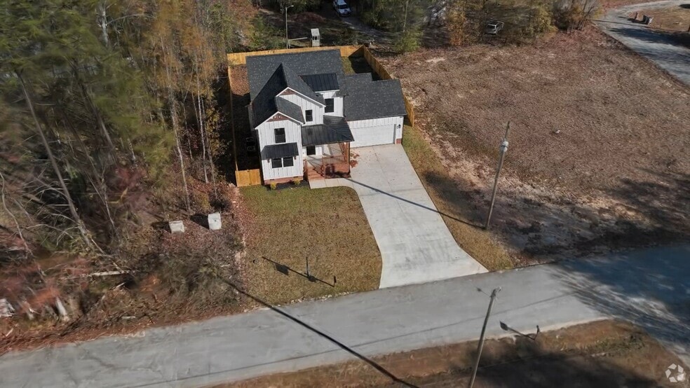 5 Bane Rd, Taylors, SC 29687 - photo 2