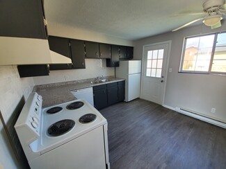 1492 Hobart Ave, Akron, OH 44306