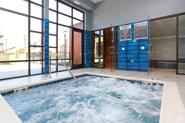 The Residences at Hamilton Lakes, Itasca, IL 60143 - photo 5