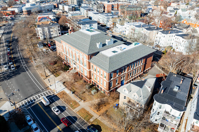 William E. Russell Elementary is a public K-5 school located in the Dorchester neighborhood.