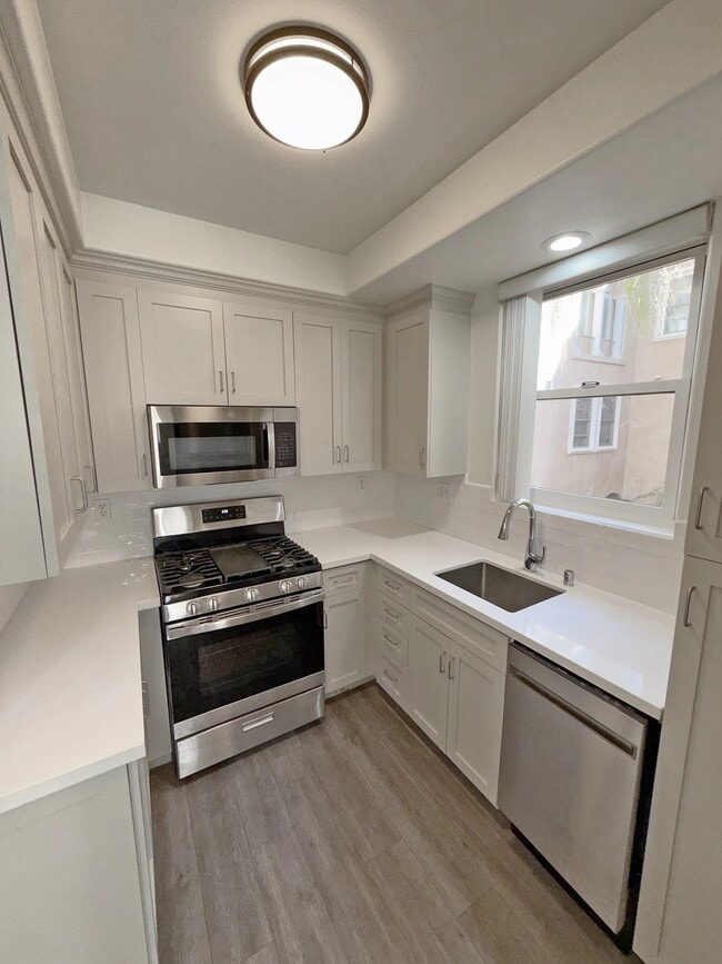 4638 Sepulveda Blvd Unit 2, Los Angeles, CA 91403