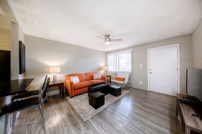 Spring Leaf Apartments, Tempe, AZ 85281 - photo 6