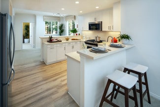 4695 Torrey Cir, San Diego, CA 92130