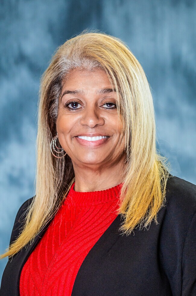 Suzette Moore