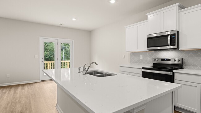 620 Lobelia Way, Locust Grove, GA 30248 - photo 7