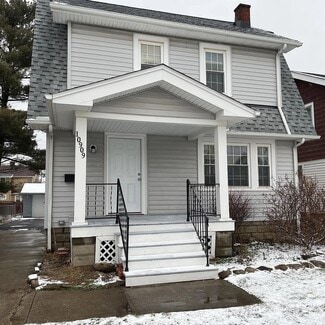 10909 Park Heights Ave, Garfield Heights, OH 44125