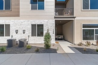 724 Calhoun Ln, Star, ID 83669