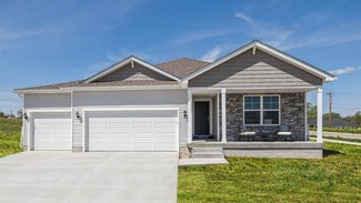 609 Meadows Ct Unit 36202210, Polk City, IA 50226