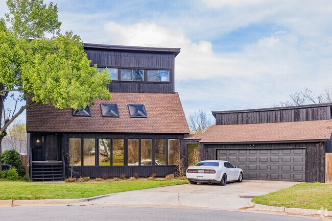 Contemporary home styles are prevalent in Community 2000.