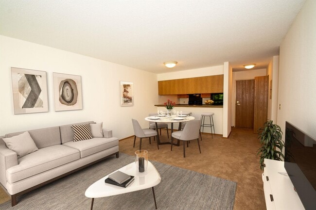 Highland on the Park, Saint Paul, MN 55116 - photo 7