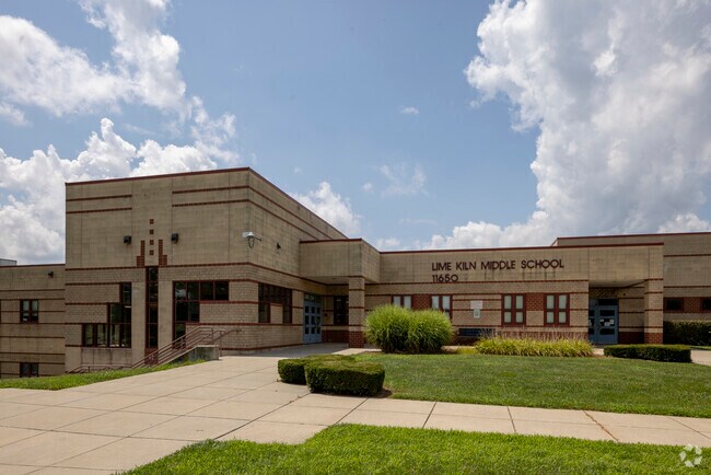 Lime Kiln Middle earns an A on Niche.