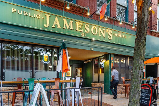 Neighbors for Life residents can dine and socialize at Jameson's Public House in Waterloo.