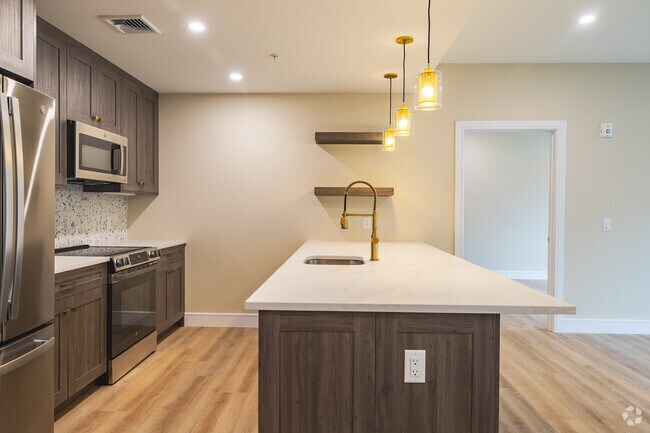 Madison Square, Hoboken, NJ 07030 - photo 4