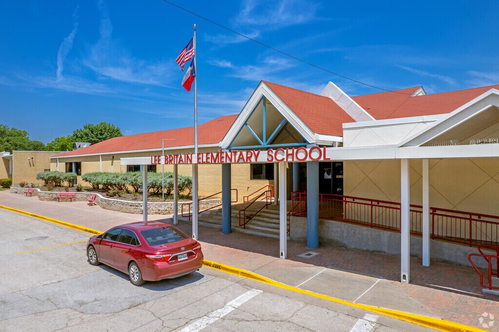 Britain Elementary School in Irving