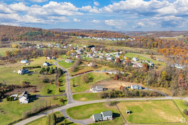 The rural community of Hemlock affords homes on large land lots.