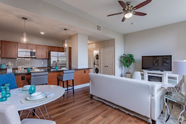 The Terminal Tower Residences, Cleveland, OH 44113 - photo 2